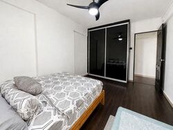 Blk 405 Hong Kah Court (Jurong West), HDB Executive #560829571